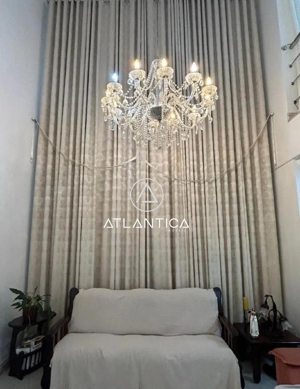 Casa em condomínio à venda no Granja dos Cavaleiros: 