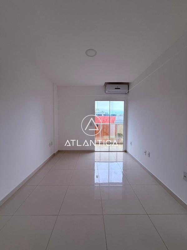 Apartamento à venda no Costazul: 