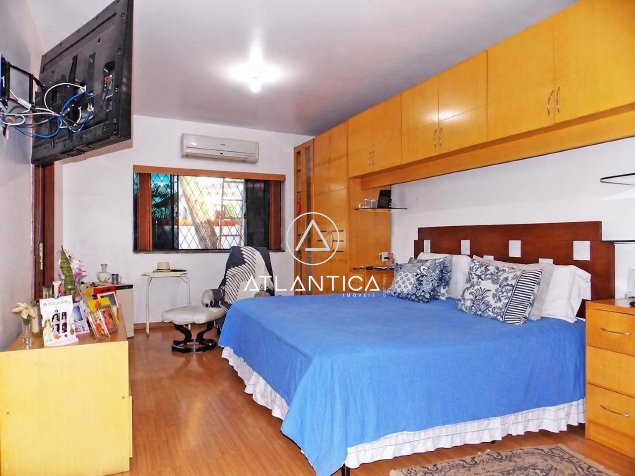 Casa à venda no Bosque da Praia: 