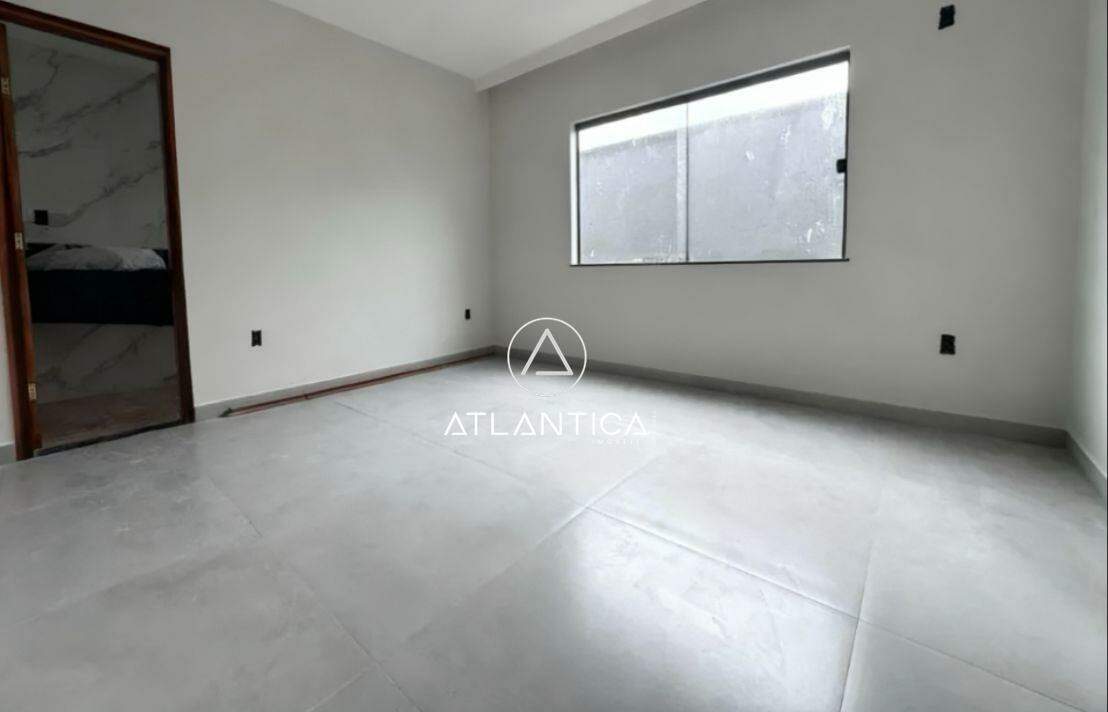 Casa à venda no Ouro Verde: 