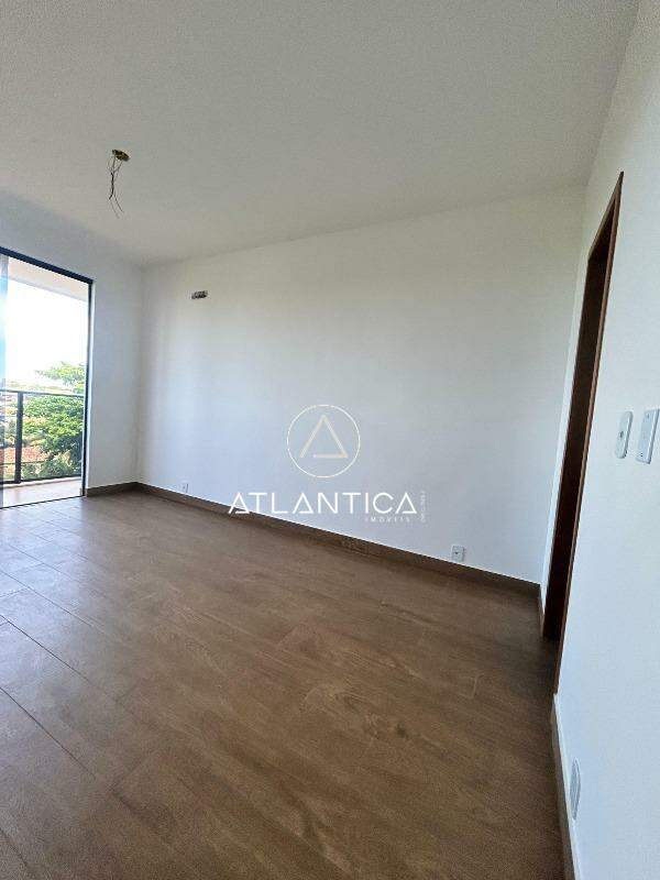 Apartamento à venda no Costazul: 