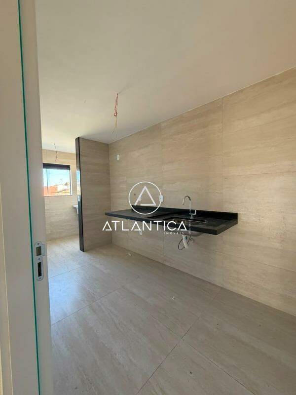 Apartamento à venda no Costazul: 