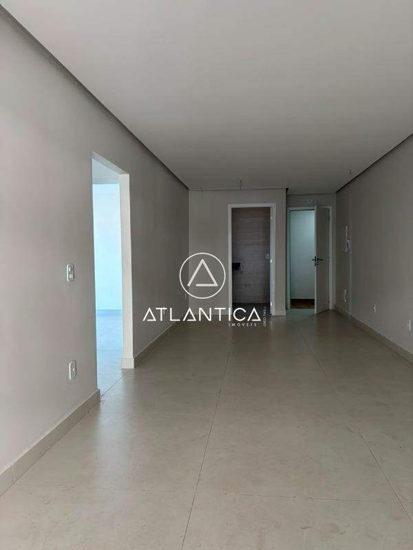 Apartamento à venda no Costazul: 