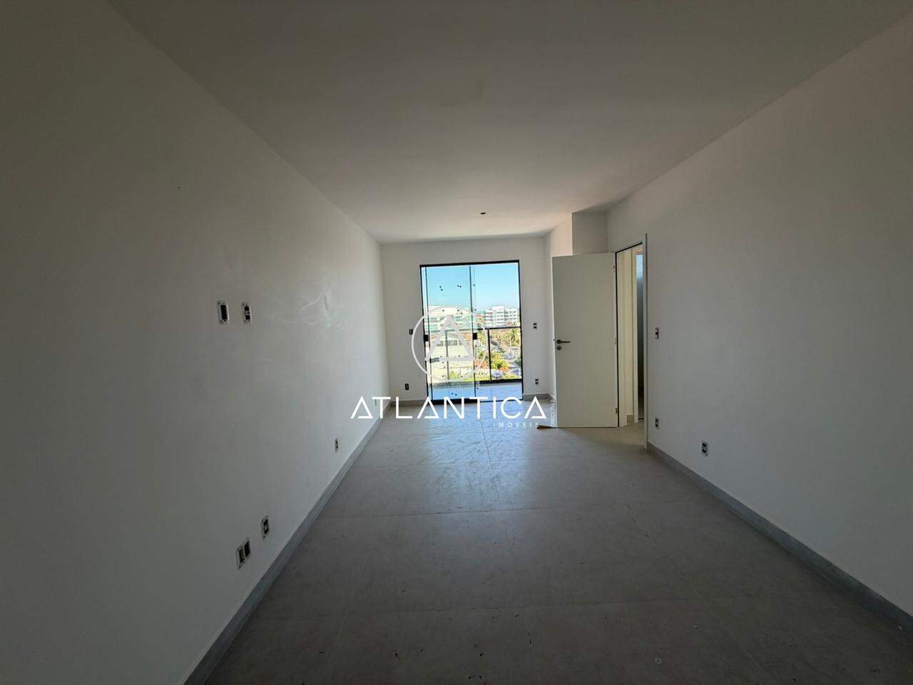 Apartamento à venda no Costazul: 