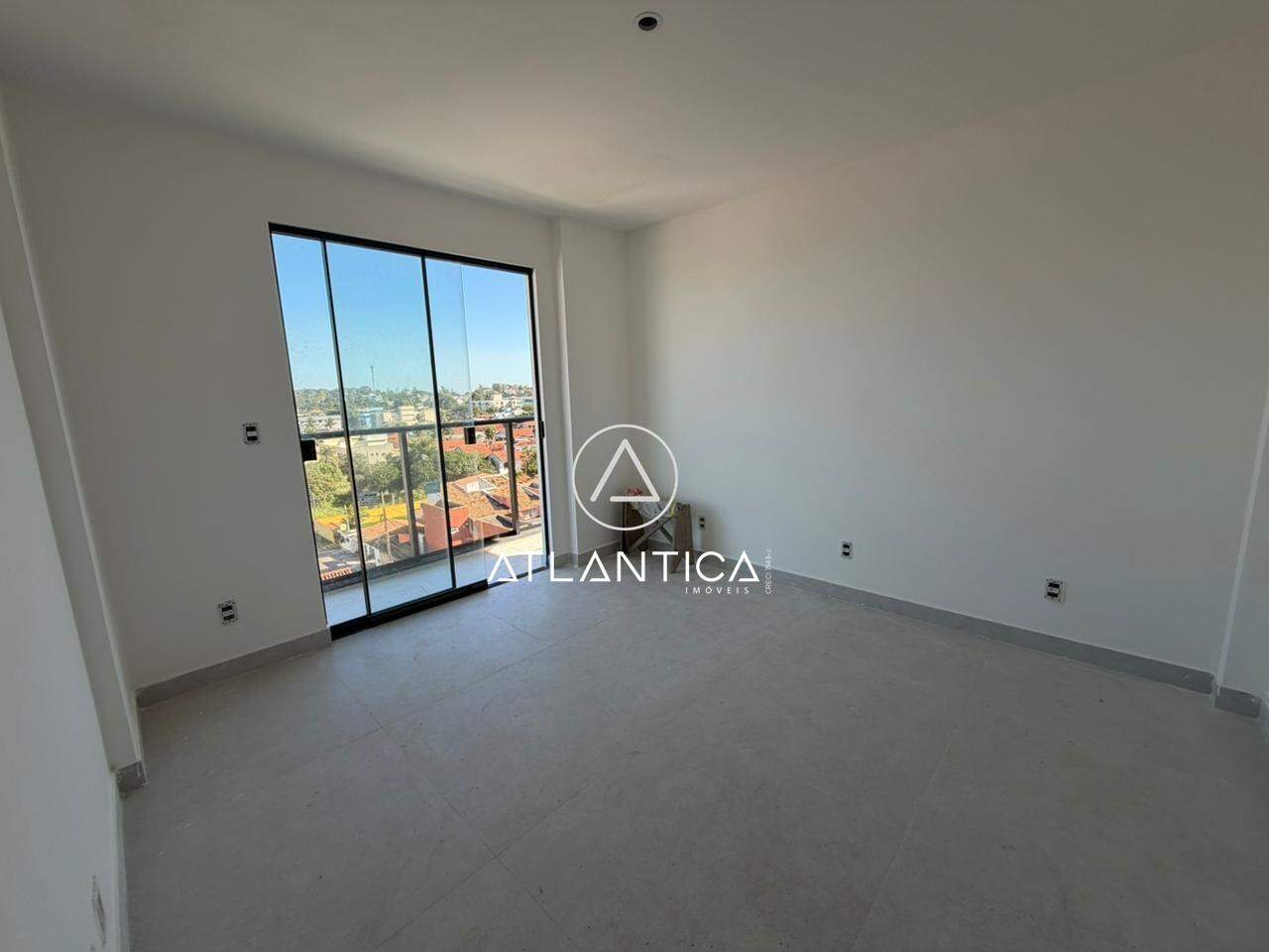 Apartamento à venda no Costazul: 