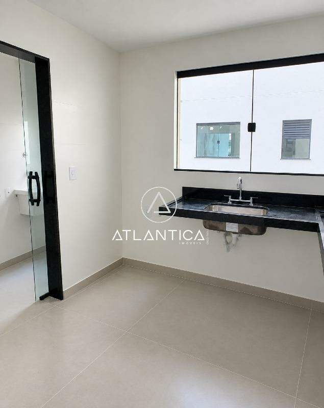 Apartamento à venda no Costazul: 