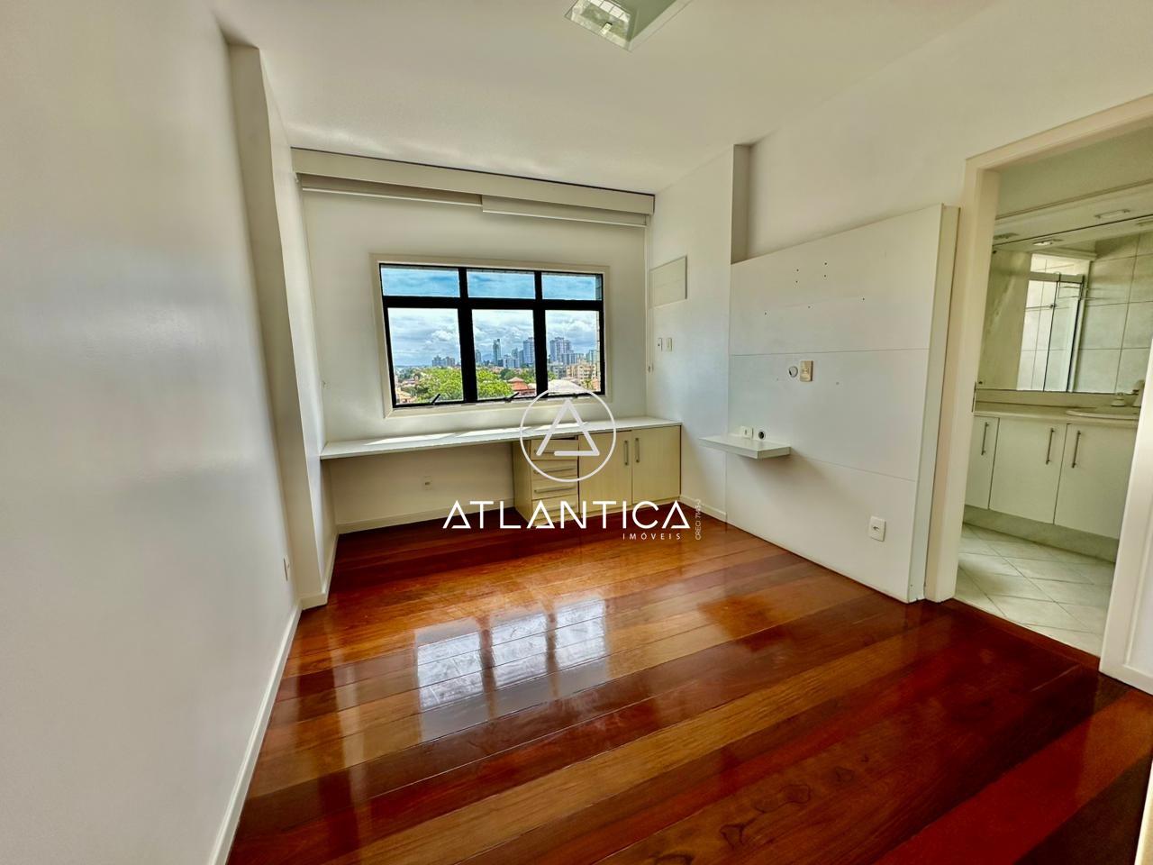 Cobertura à venda no Riviera Fluminense: 