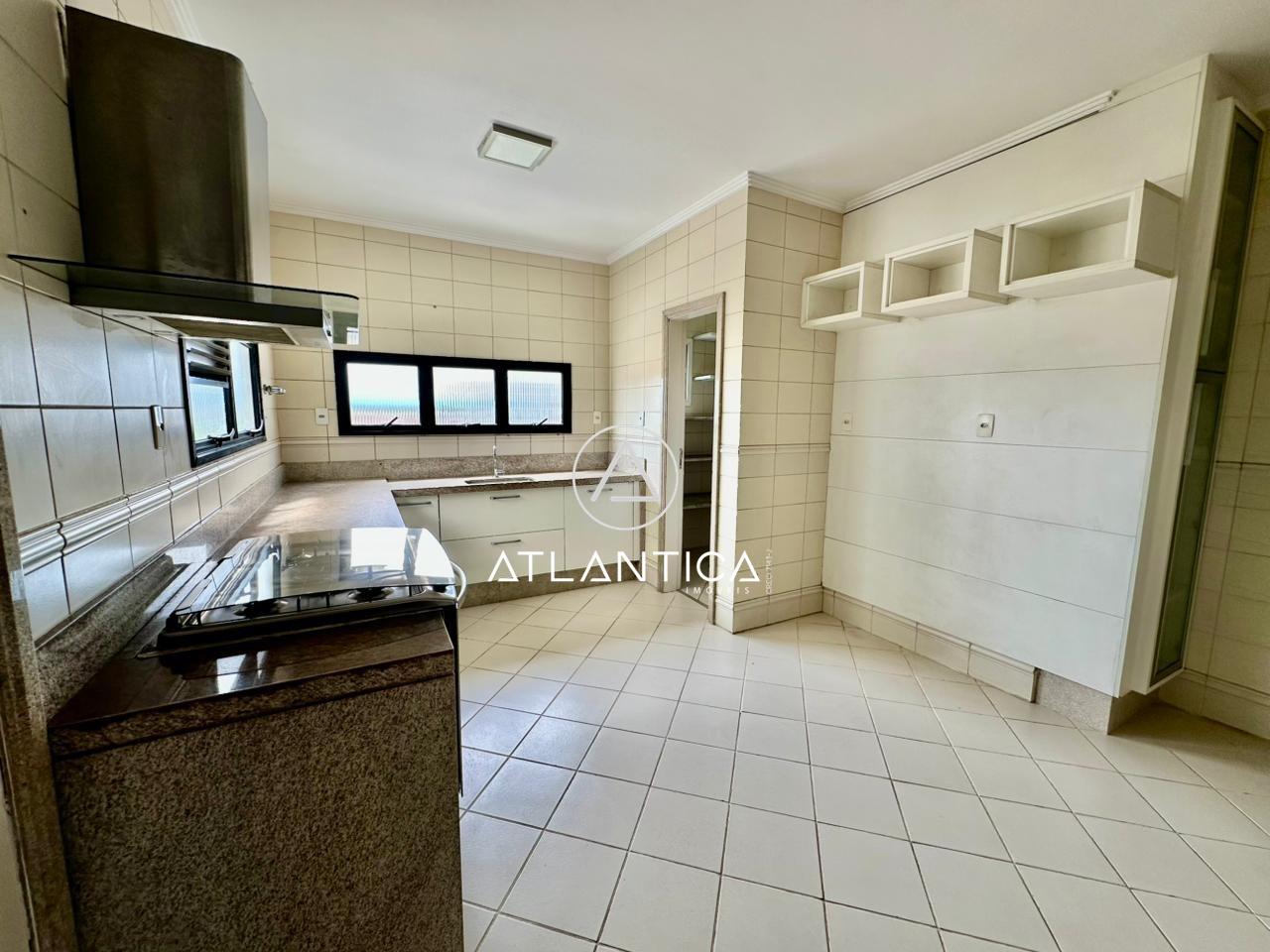 Cobertura à venda no Riviera Fluminense: 