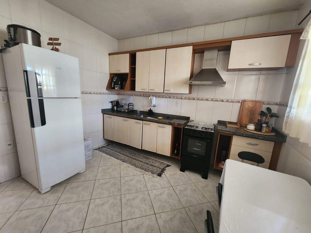 Casa para aluguel no Ouro Verde: 
