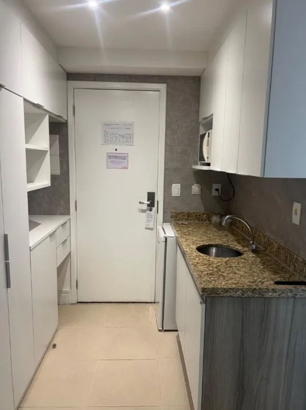 Flat à venda no Imbetiba: 