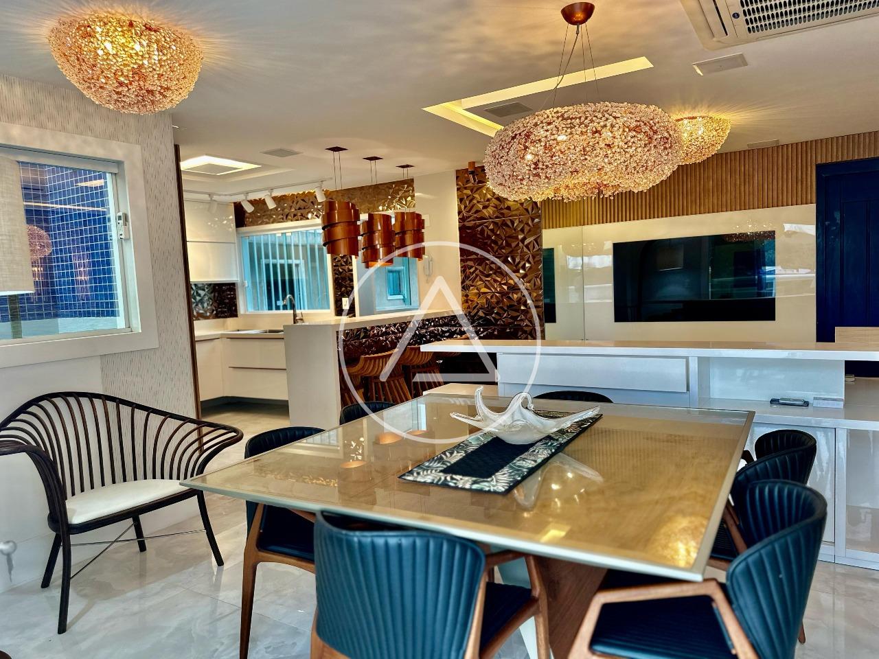 Apartamento à venda no Costazul: 