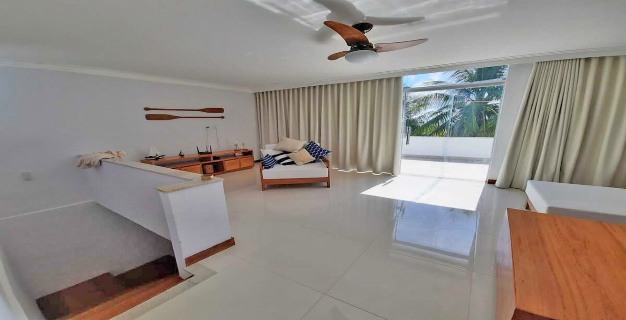 Casa à venda no Rodovia Ilhéus-Olivença: 