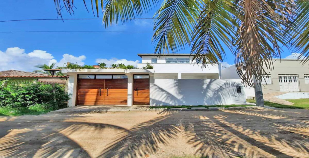 Casa à venda no Rodovia Ilhéus-Olivença: 