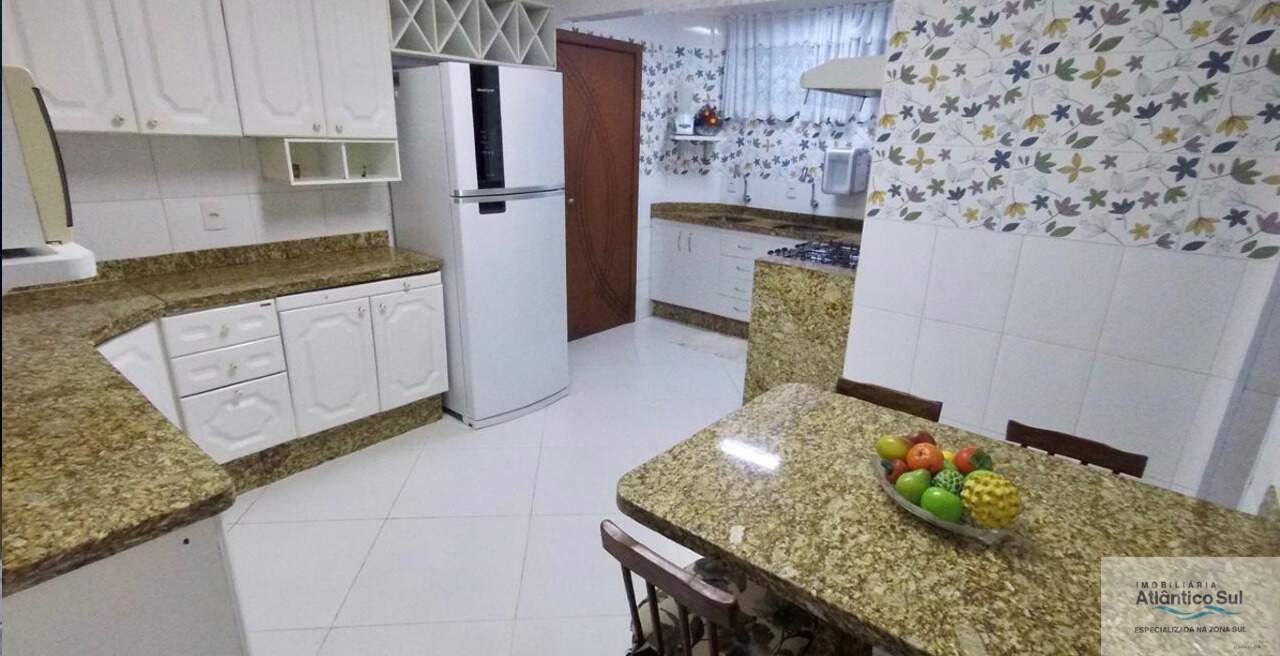 Apartamento para aluguel no Centro: 