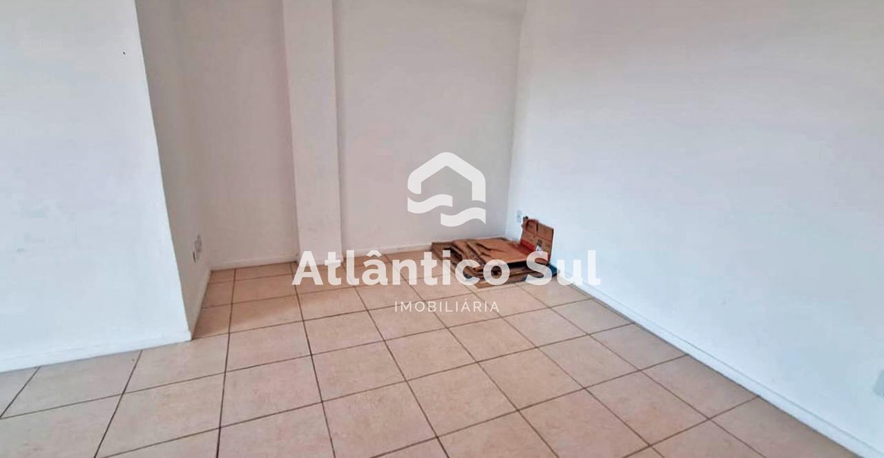 Casa à venda no Hernani Sá: 