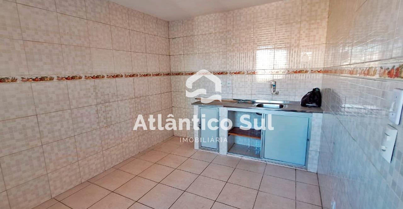 Casa à venda no Hernani Sá: 