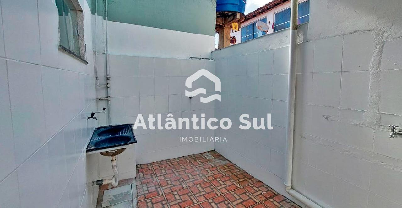 Casa à venda no Hernani Sá: 