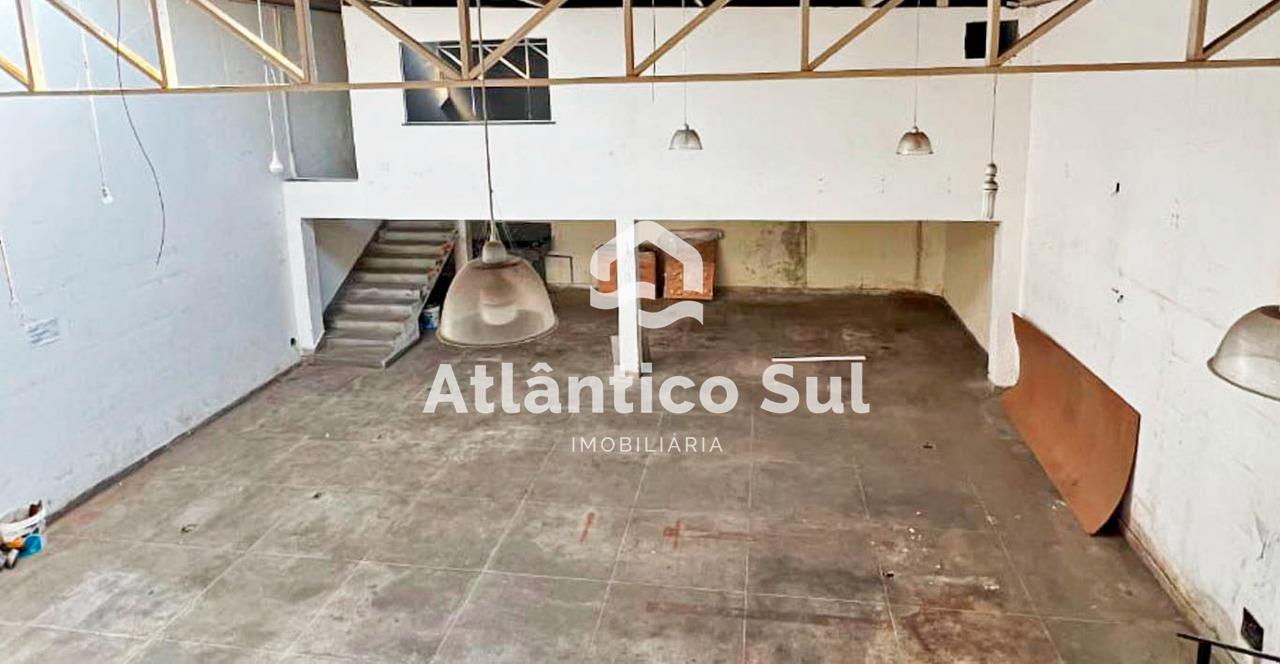 Prédio para aluguel no Conquista: 