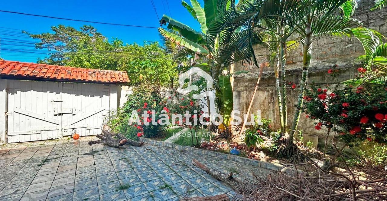 Casa à venda no Jardim Atlântico III: 
