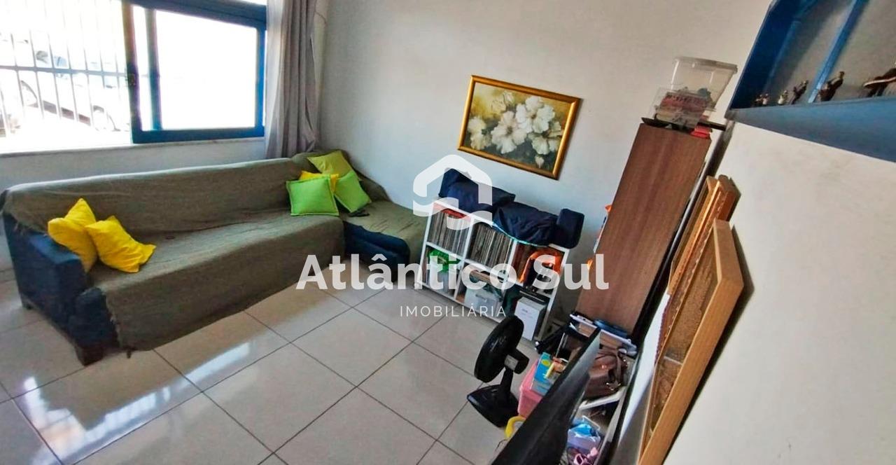 Casa para aluguel no Centro: 