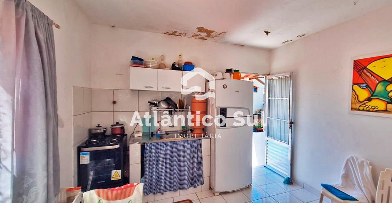 Casa à venda no Hernani Sá: 