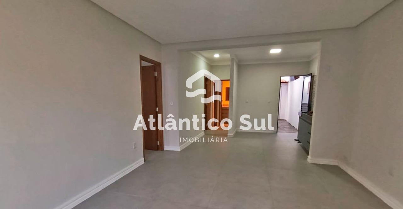 Casa à venda no Hernani Sá: 