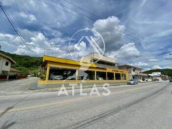 Galpão / Depósito / Armazém de 942m² no bairro Centro, em Guabiruba | Eu Corretor