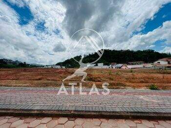 Lote/Terreno no bairro Centro, em Guabiruba | Eu Corretor