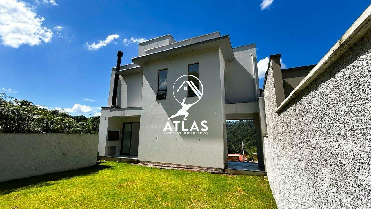 Casa de 3 quartos, 153m² no bairro Primeiro de Maio, em Brusque | Eu Corretor