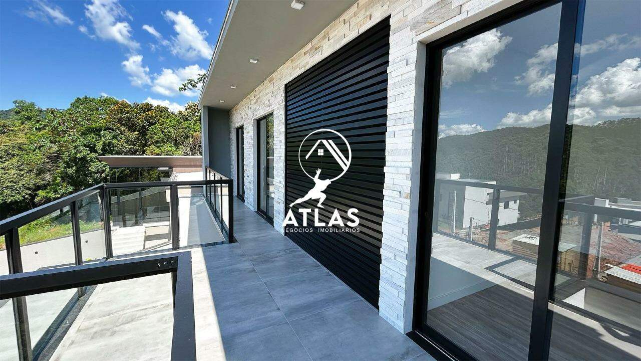 Casa de 3 quartos, 153m² no bairro Primeiro de Maio, em Brusque | Eu Corretor
