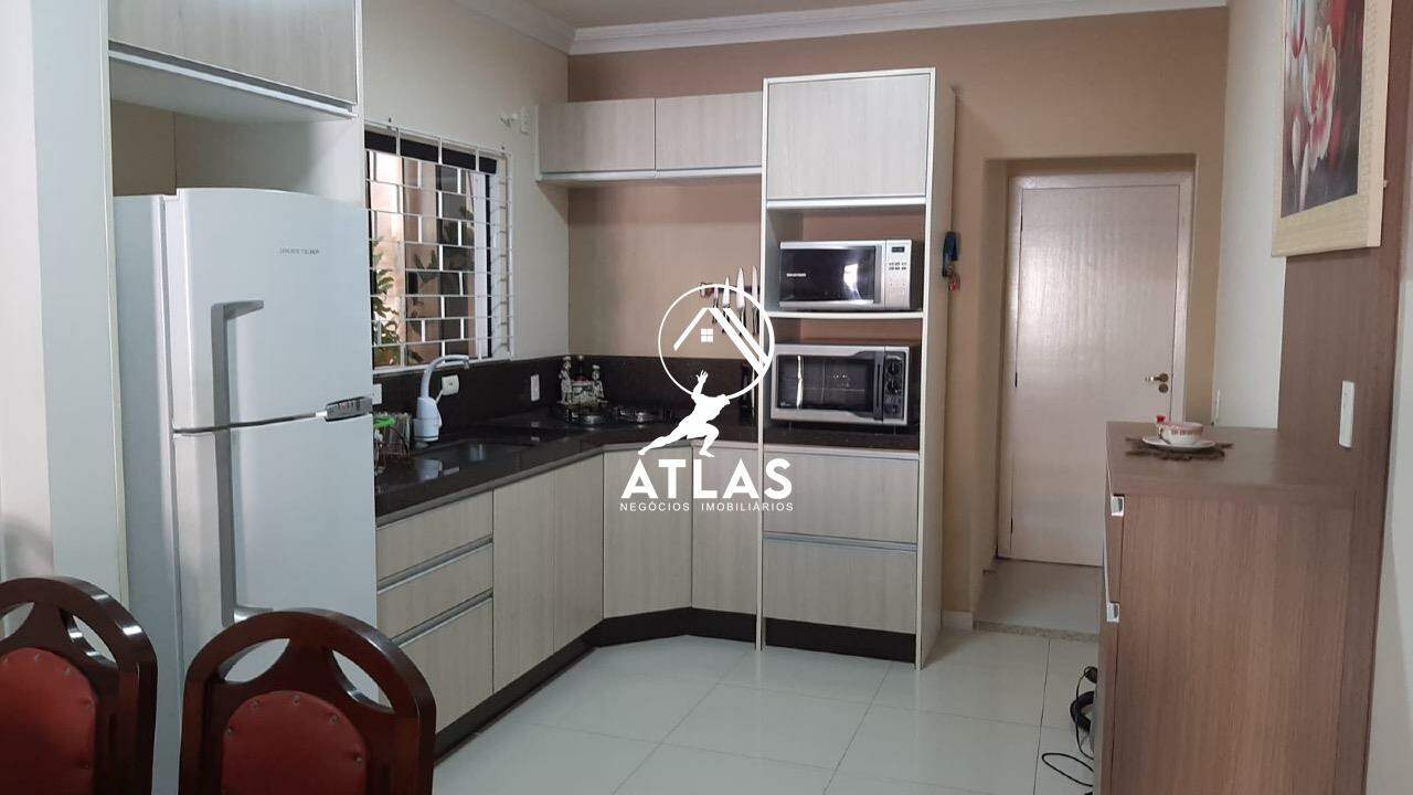 Casa de 5 quartos, 230m² no bairro Santa Terezinha, em Brusque | Eu Corretor