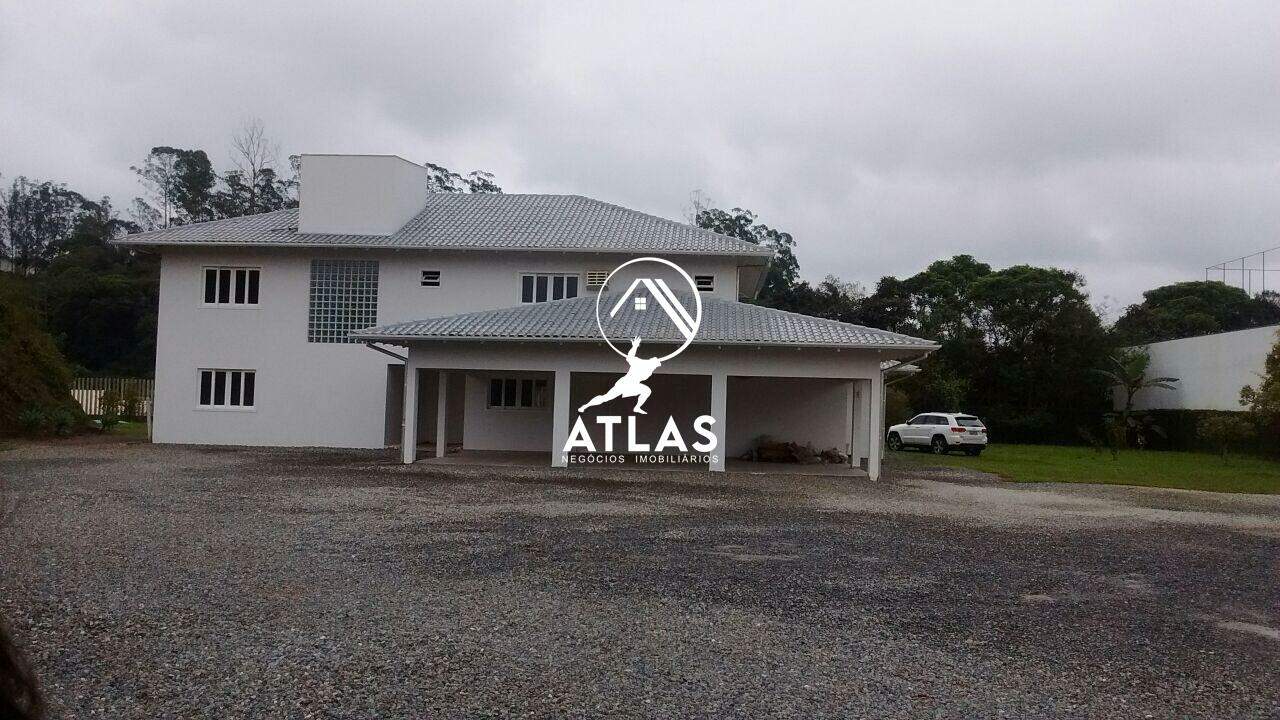 Casa de 3 quartos, 550m² no bairro Santa Rita, em Brusque | Eu Corretor