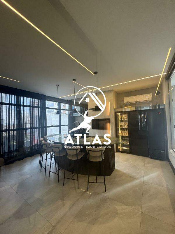 Apartamento de 3 quartos, 133m² no bairro Meia Praia, em Itapema | Eu Corretor