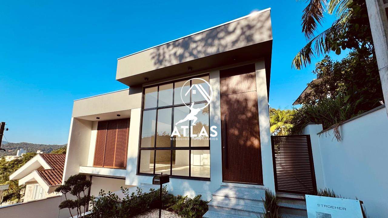 Casa de 3 quartos, 270m² no bairro São Pedro, em Brusque | Eu Corretor