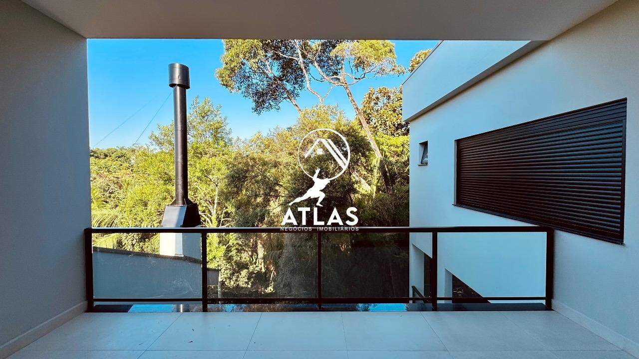 Casa de 3 quartos, 270m² no bairro São Pedro, em Brusque | Eu Corretor