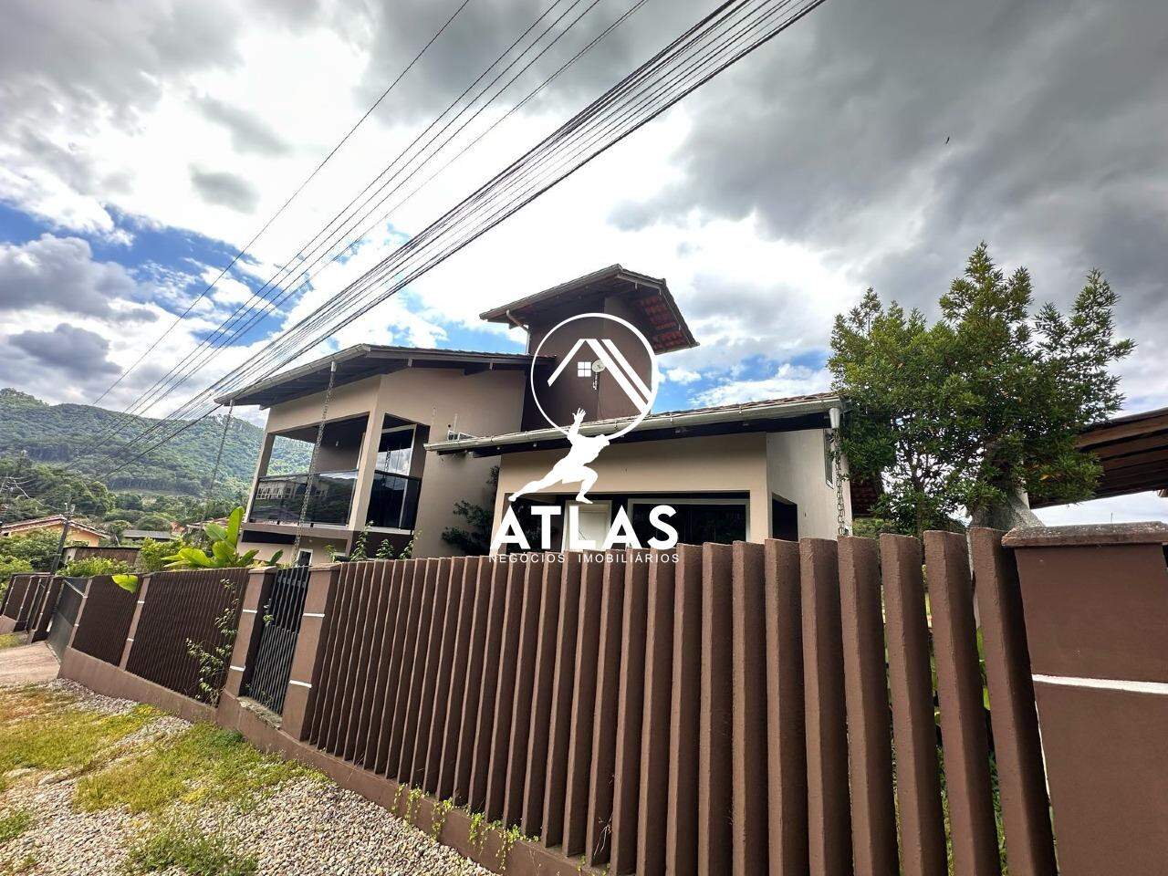 Casa de 3 quartos, 141m² no bairro Cedro Alto, em Brusque | Eu Corretor