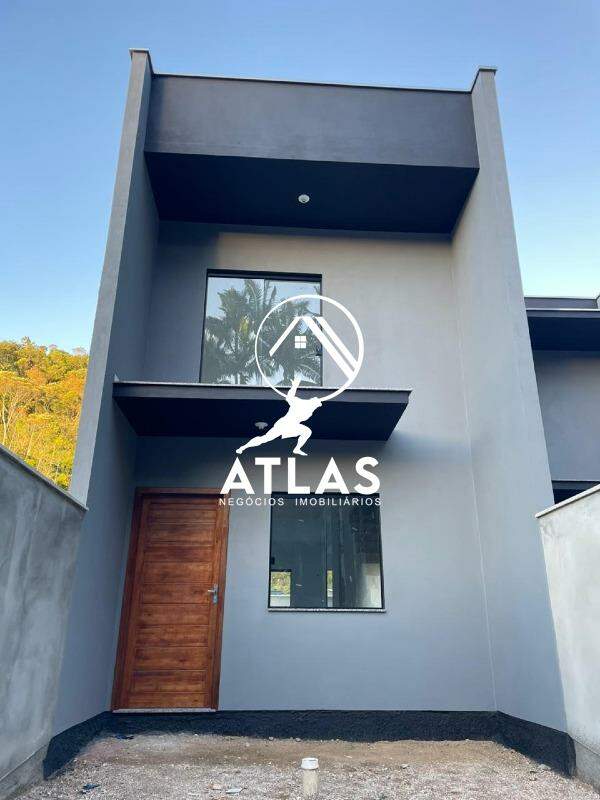 Casa de 2 quartos, 69m² no bairro Primeiro de Maio, em Brusque | Eu Corretor