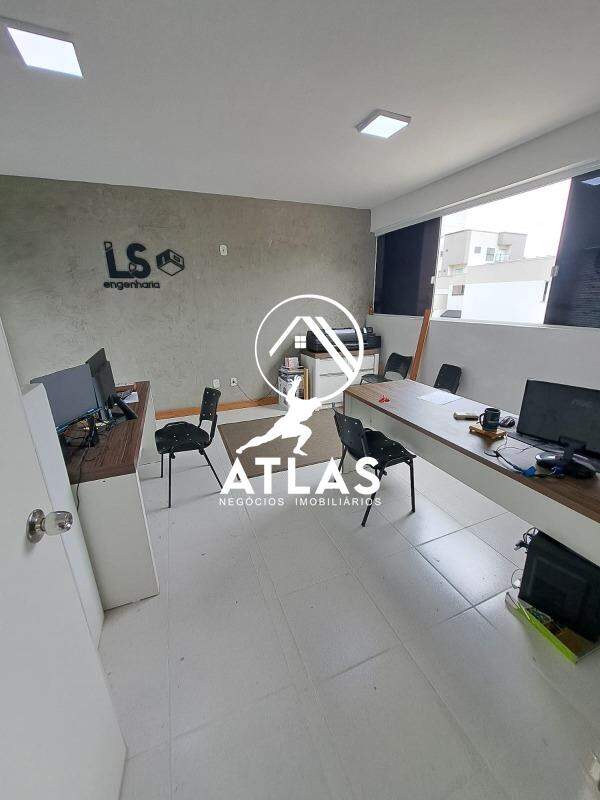 Sala Comercial de 90m² no bairro Centro, em Guabiruba | Eu Corretor