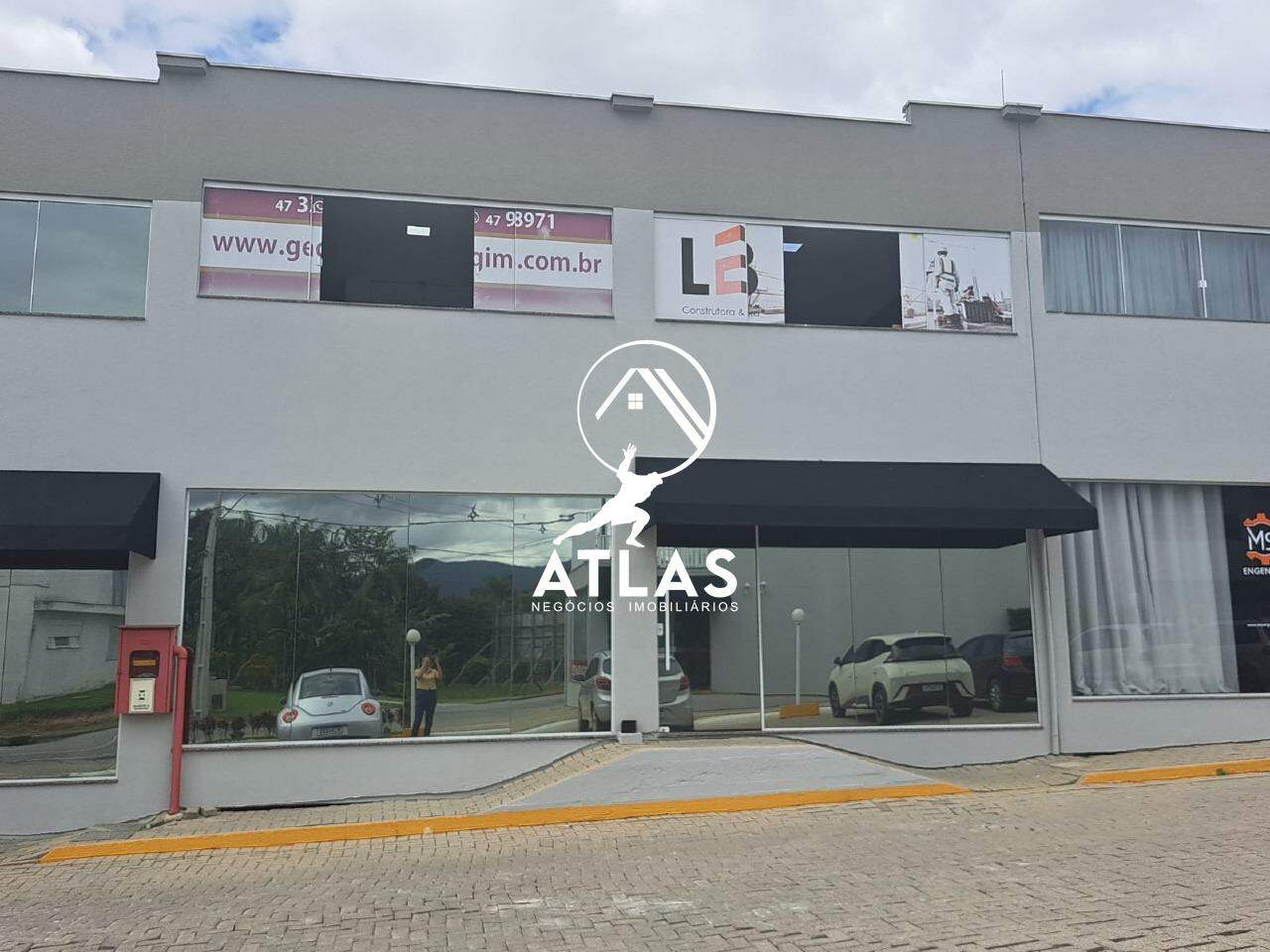 Sala Comercial de 90m² no bairro Centro, em Guabiruba | Eu Corretor
