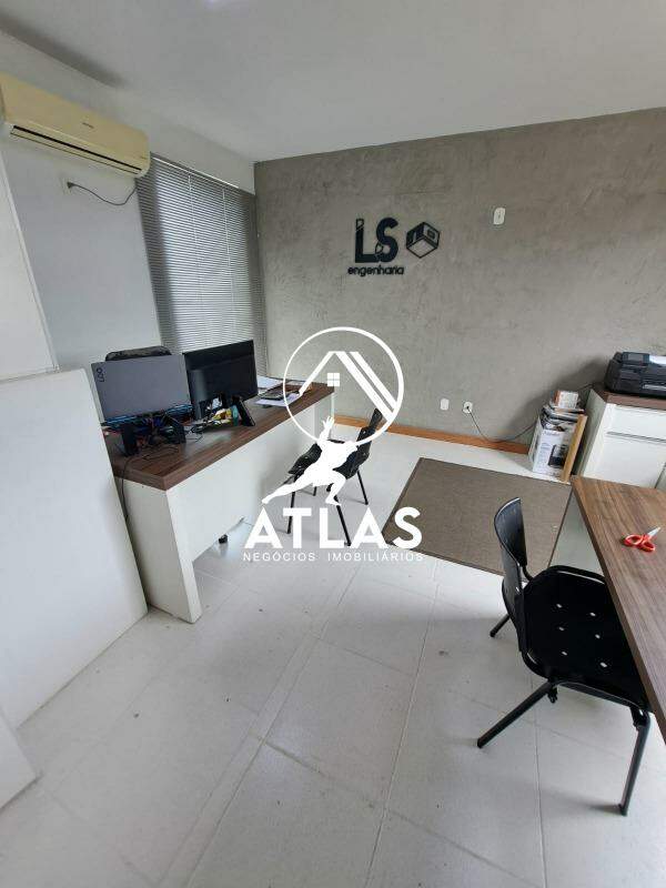 Sala Comercial de 90m² no bairro Centro, em Guabiruba | Eu Corretor