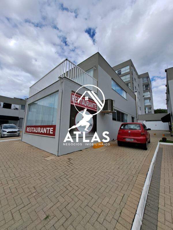 Sala Comercial de 164m² no bairro Centro, em Guabiruba | Eu Corretor