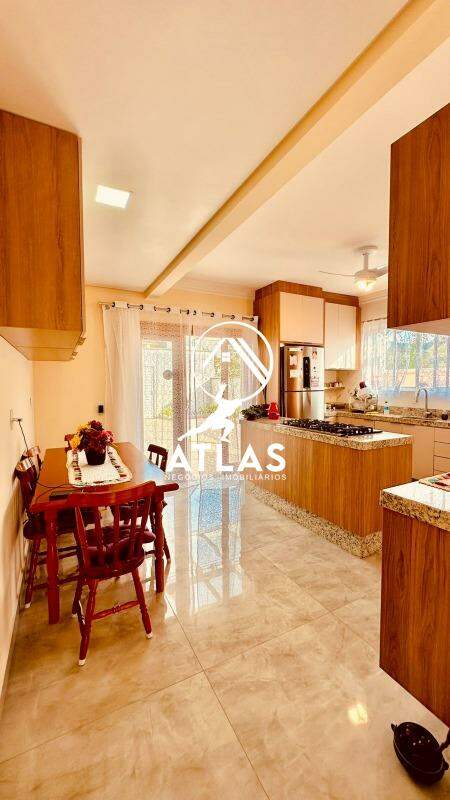 Casa de 3 quartos, 128m² no bairro Dom Joaquim, em Brusque | Eu Corretor