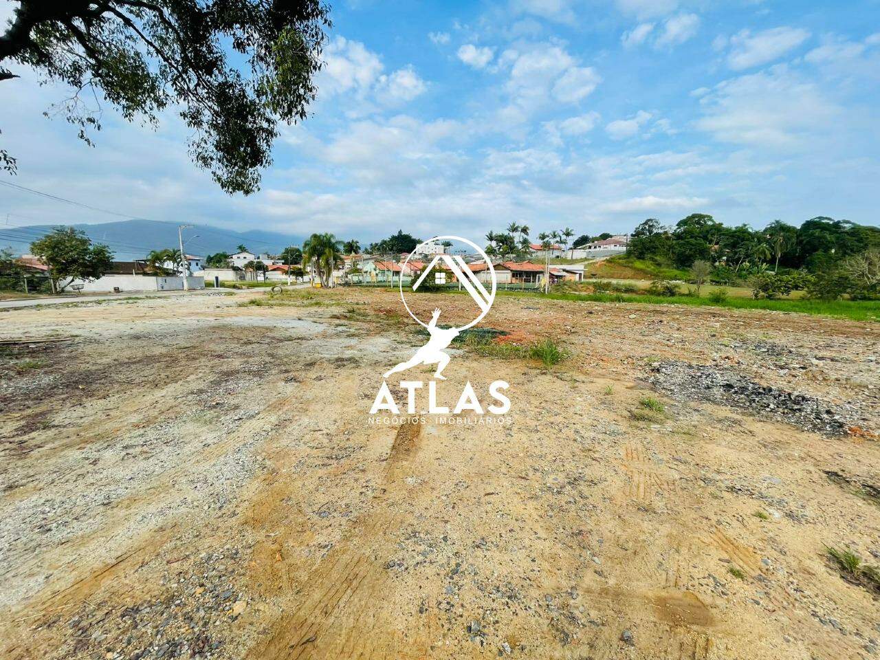 Lote/Terreno de 5798m² no bairro COBRE, em Canelinha | Eu Corretor
