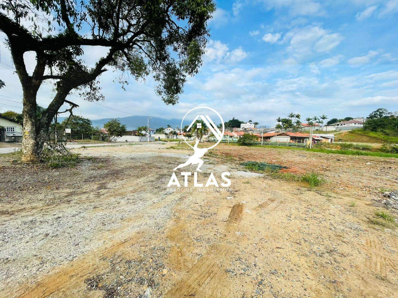 Lote/Terreno de 5798m² no bairro COBRE, em Canelinha | Eu Corretor