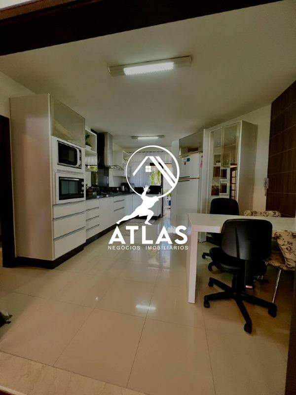 Apartamento de 4 quartos, 420m² no bairro Jardim Maluche, em Brusque | Eu Corretor