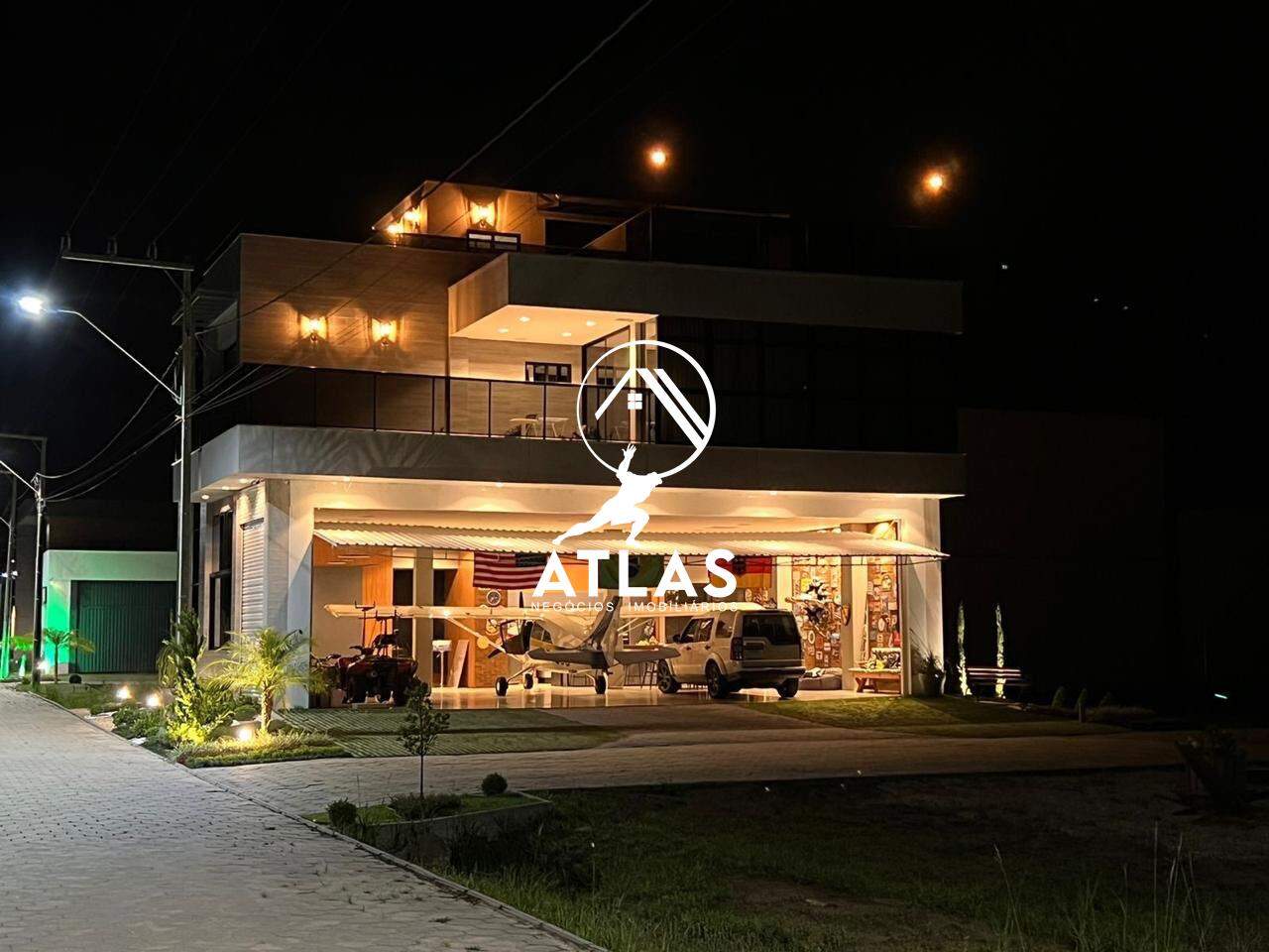 Casa de 458m² no bairro Bateas, em Brusque | Eu Corretor