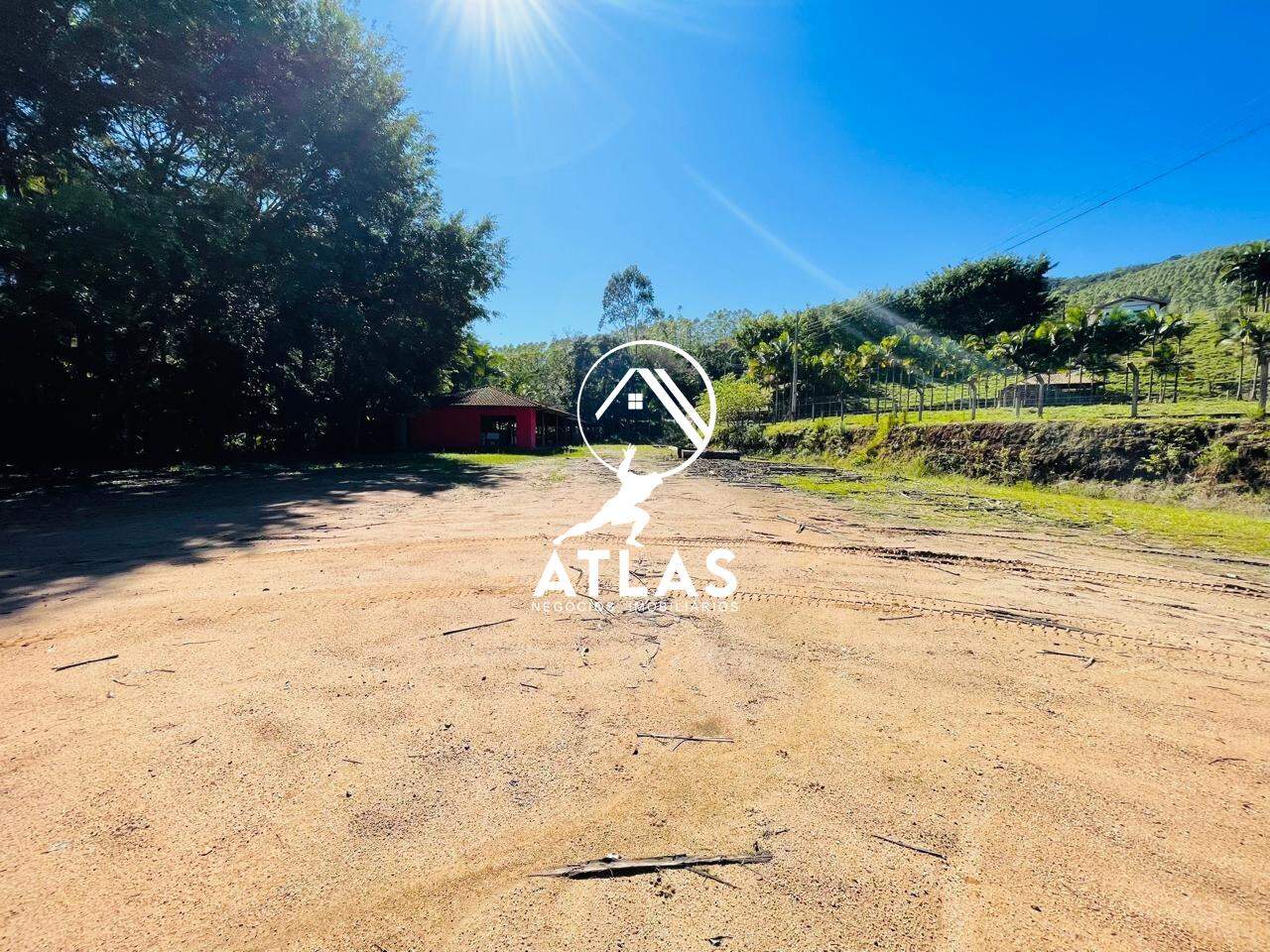 Lote/Terreno de 2000m² no bairro Moura, em Canelinha | Eu Corretor