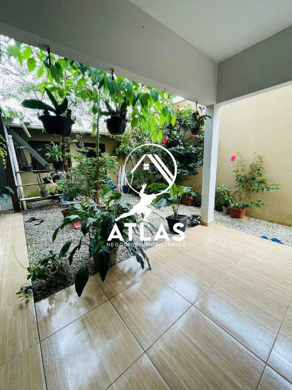 Casa de 4 quartos, 242m² no bairro Santa Rita, em Brusque | Eu Corretor