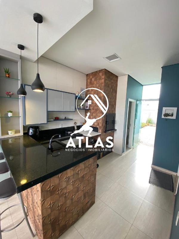 Casa de 216m² no bairro Planalto, em Brusque | Eu Corretor