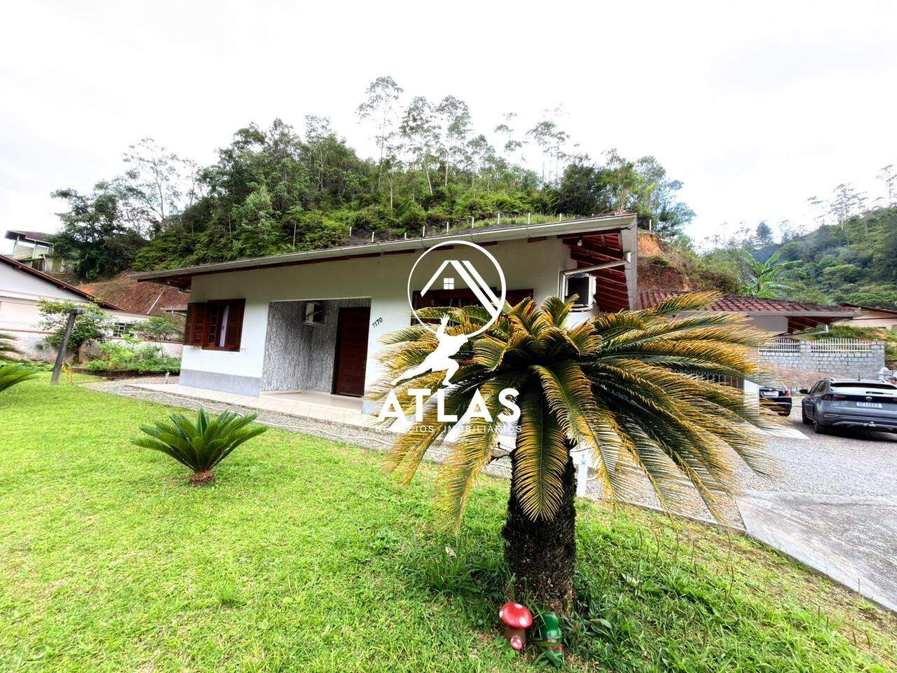 Casa de 4 quartos, 150m² no bairro Poço Fundo, em Brusque | Eu Corretor
